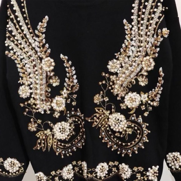 Beyazura two piece loungewear set with beading - Picture 3 of 4